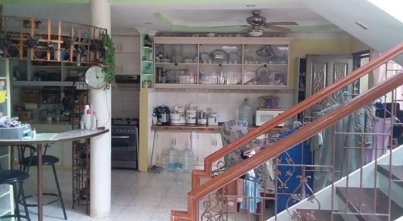 3 Storey House for Sale - photo 2