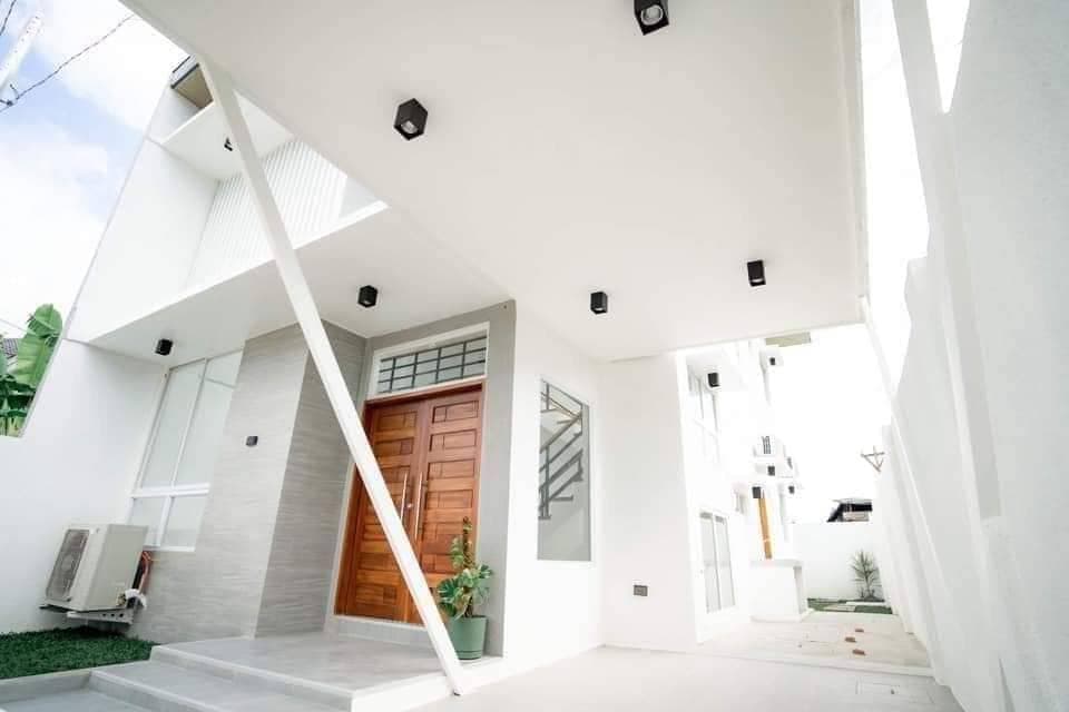 BRAND NEW Smart Home for ONLY 12Million Cash!