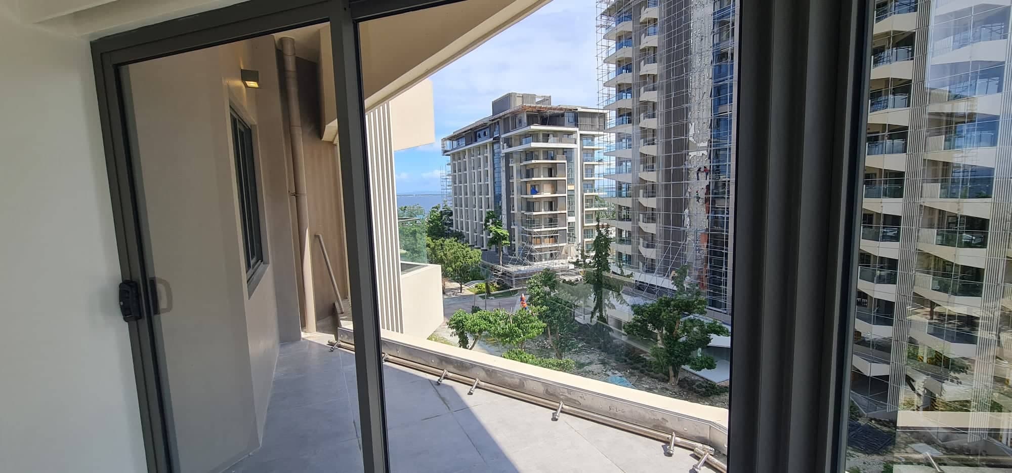 Tambuli Seaside Living - 1 Bedroom for Sale - photo 3