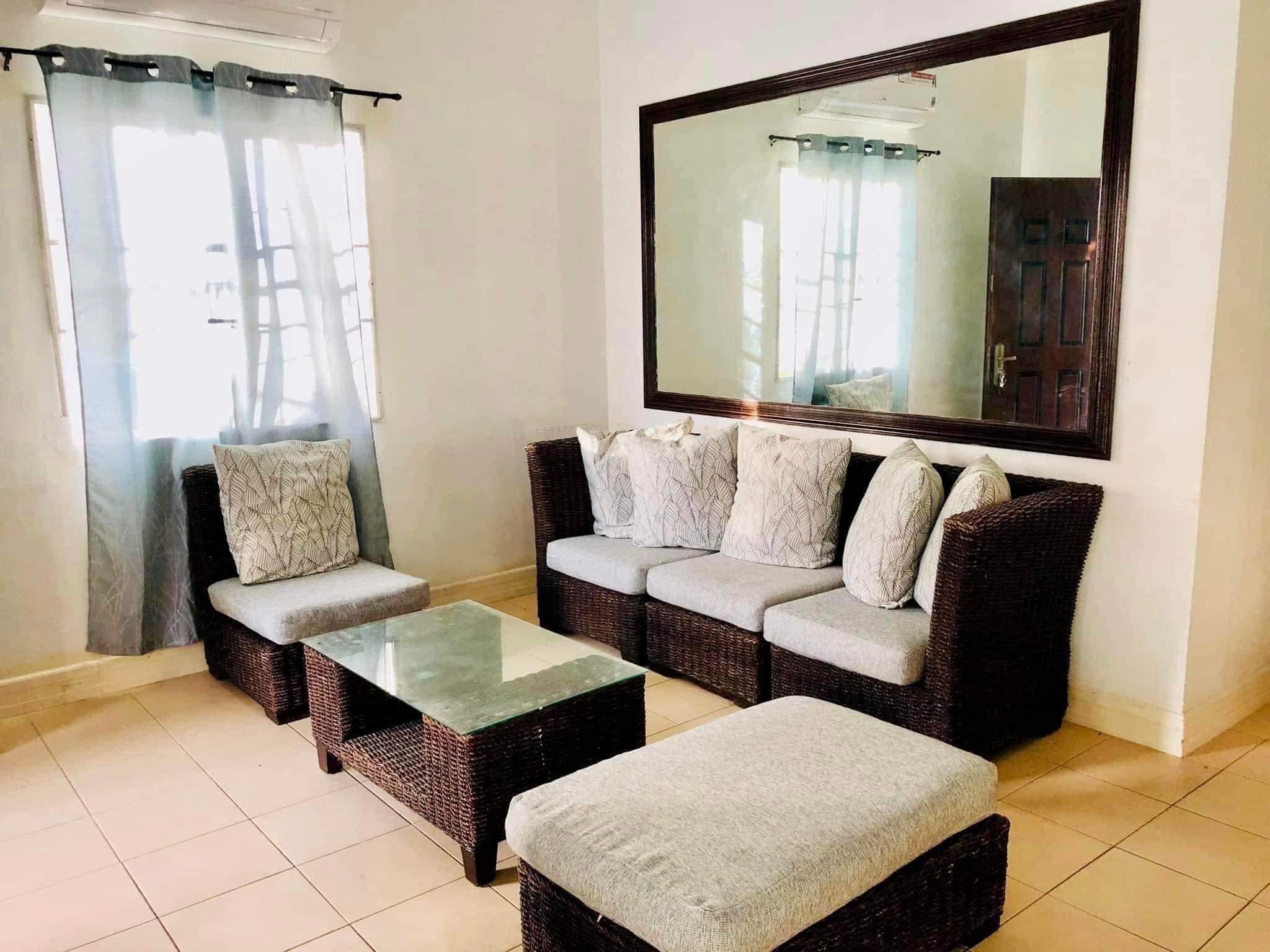 Bungalow House in Collinwood Subdivision - photo 3