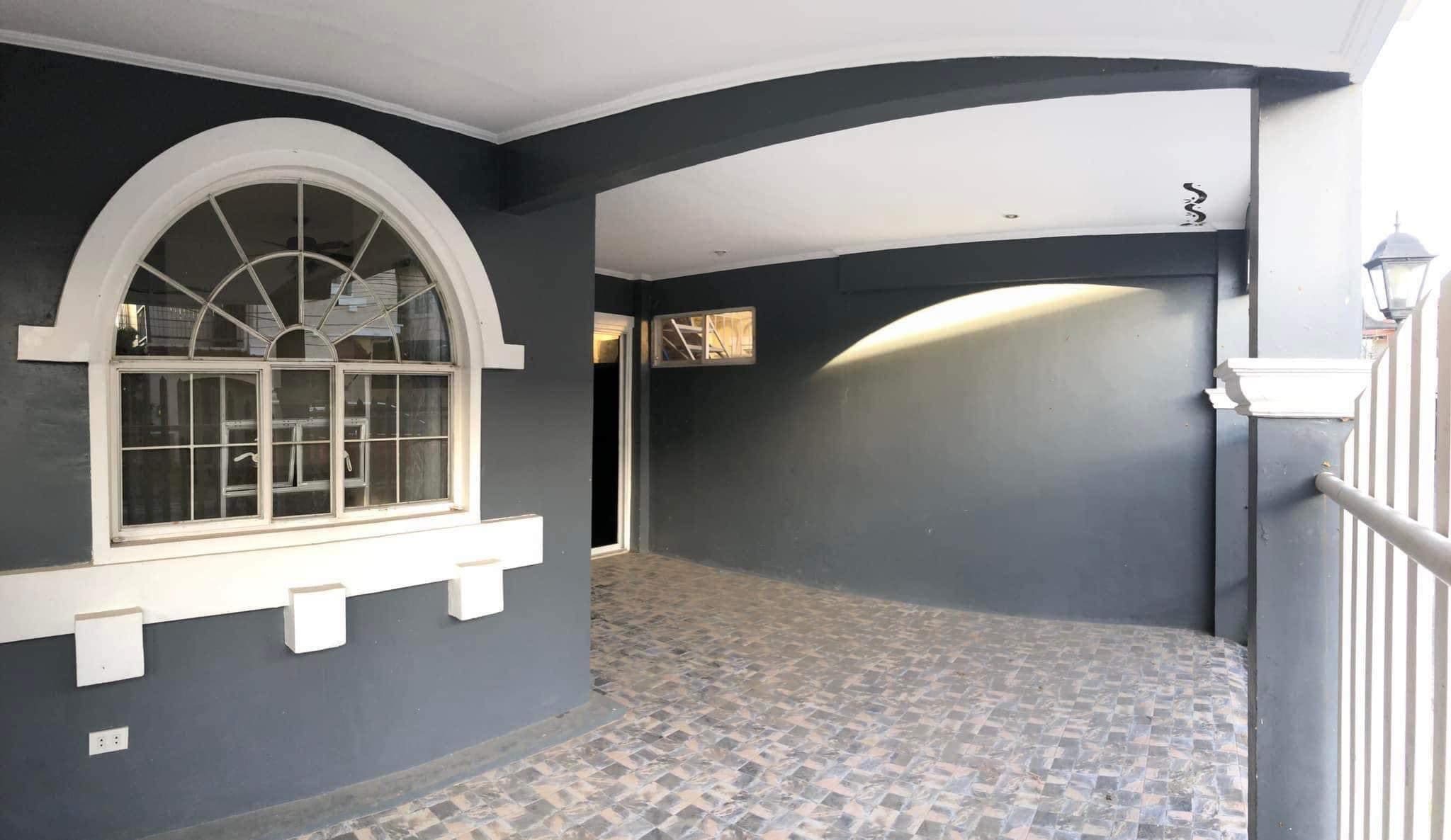 Bungalow House in Collinwood Subdivision - photo 5