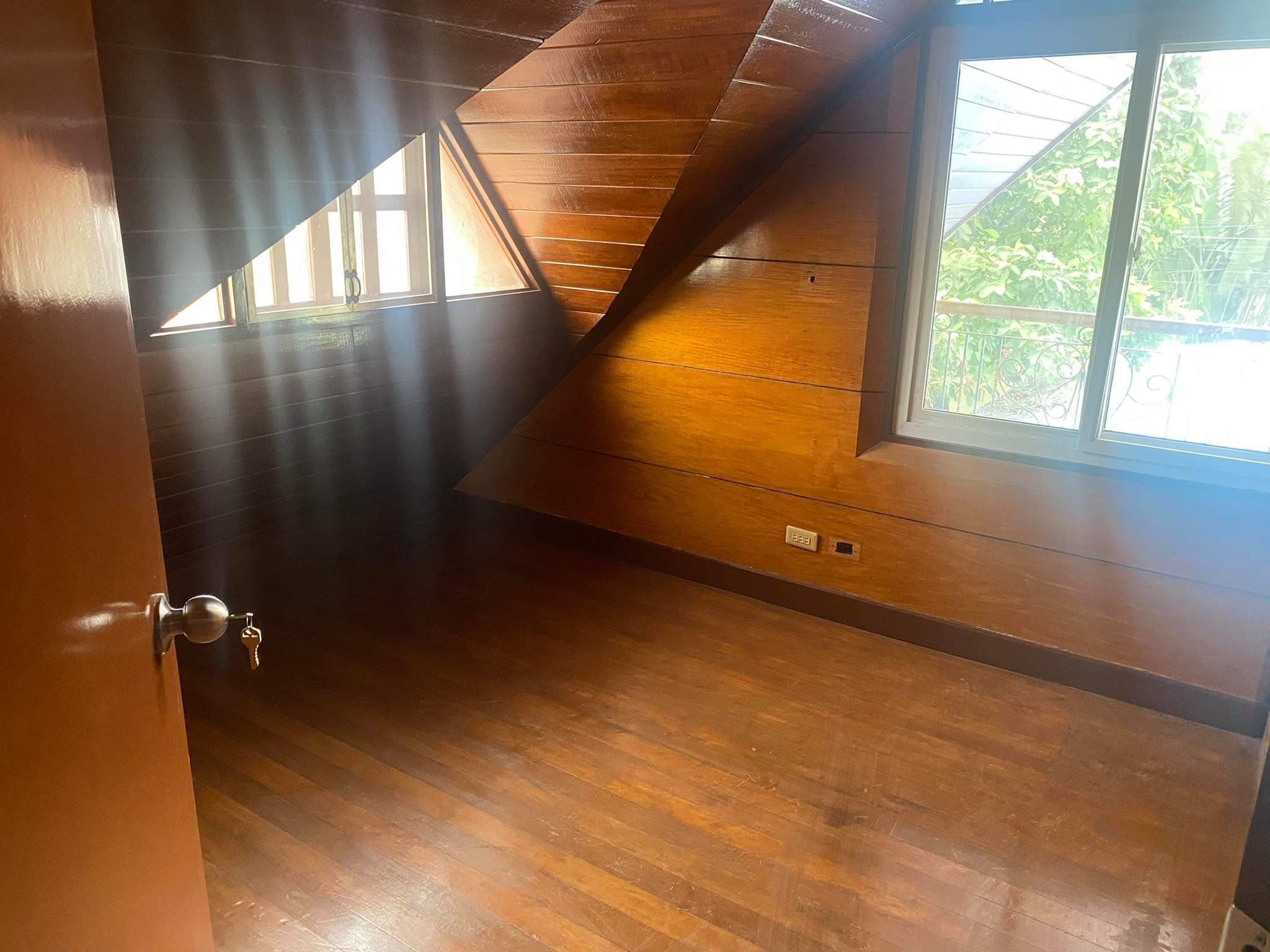 House and Lot in Tisa Hills - photo 3