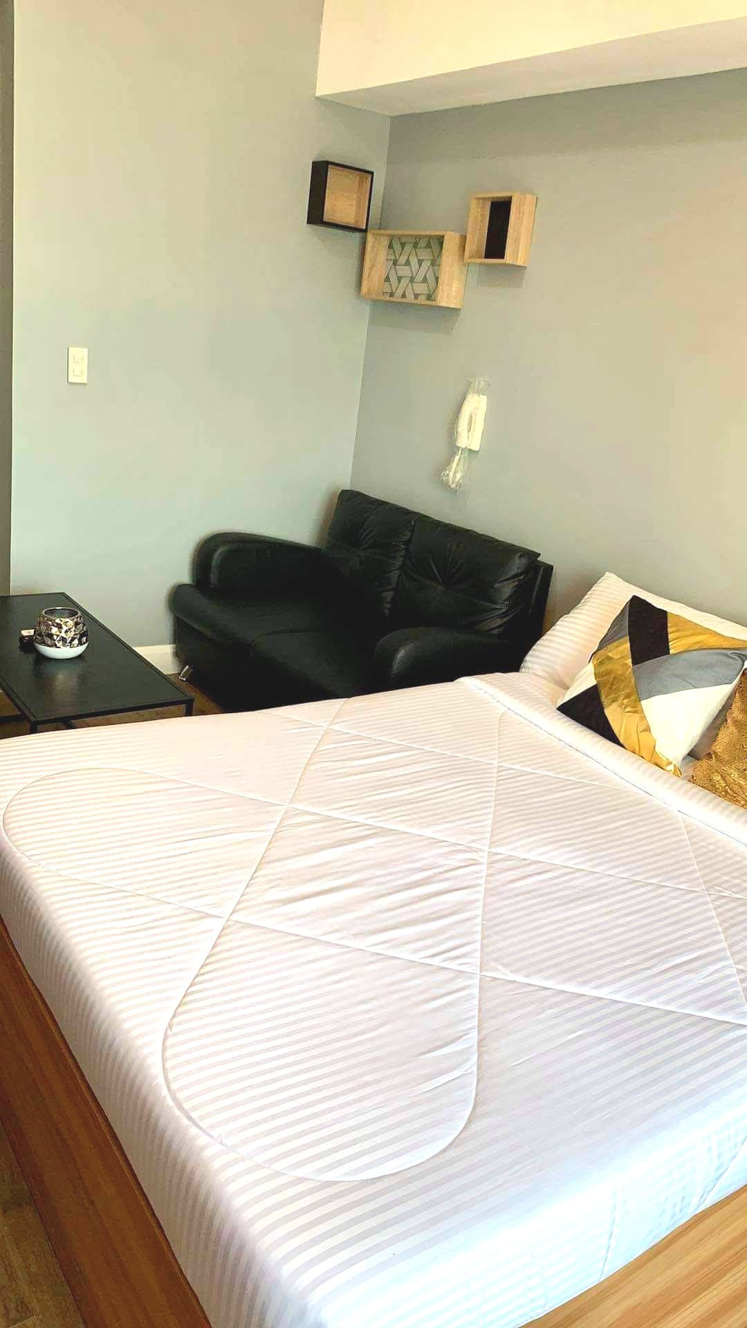 Studio with balcony for rent - photo 7