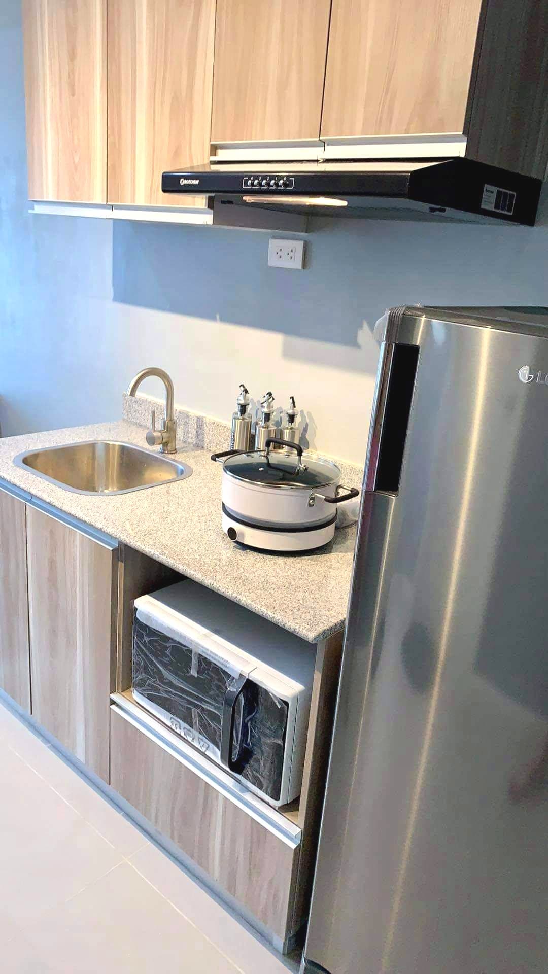 Studio with balcony for rent - photo 5