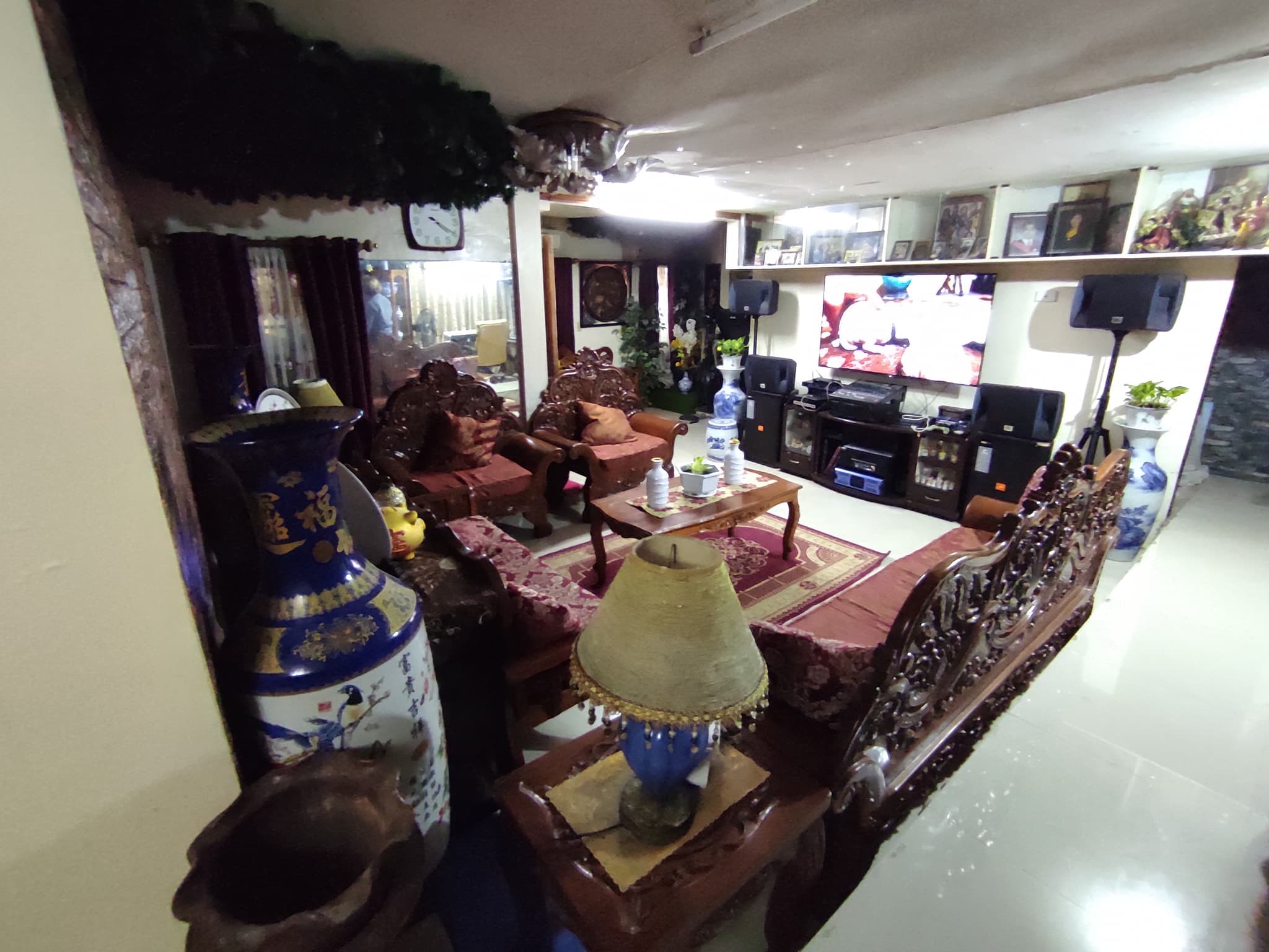 RUSH SALE 3-STOREY 6 BEDROOM HOUSE AND LOT WITH ROOF DECK, MOUNTAIN VIEW, PROVISION FOR EXPANSION!!! - photo 4