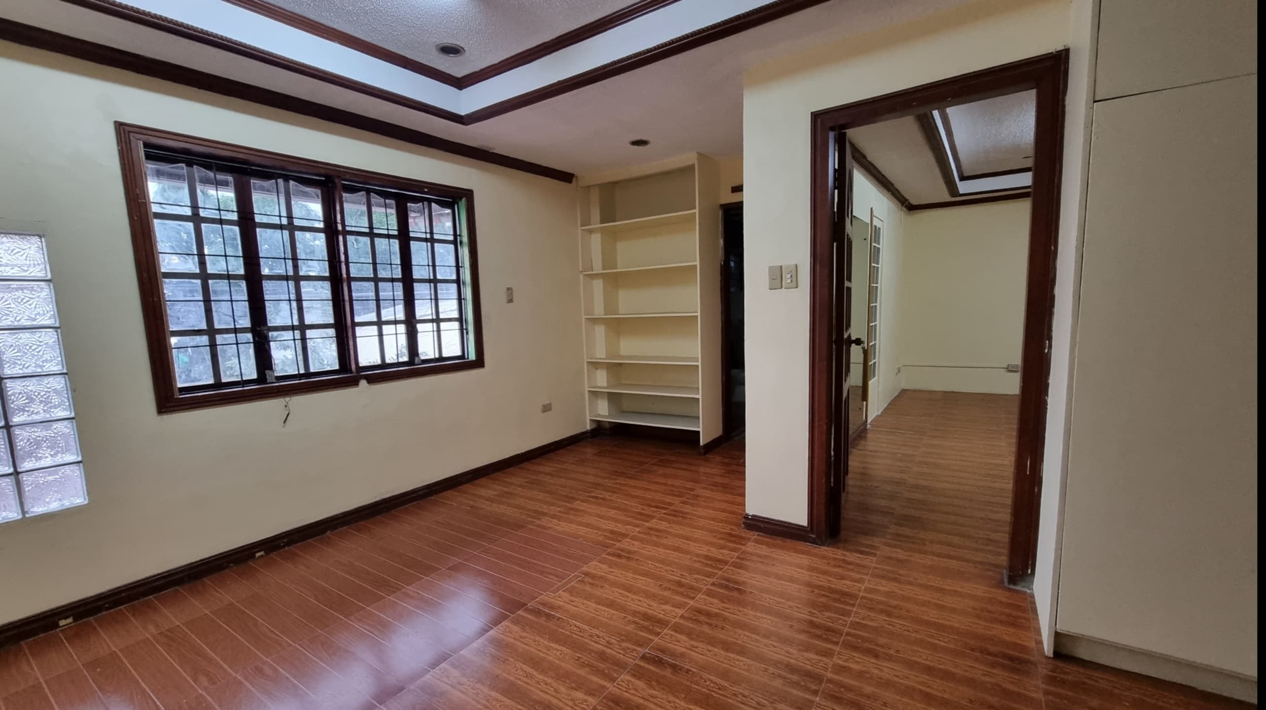 OFFICE WITH 6 ROOMS - photo 7