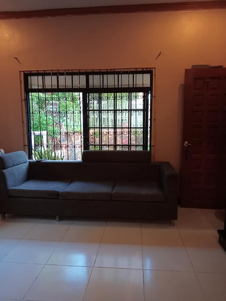 BUNGALOW TYPE HOUSE AND LOT FOR SALE - photo 4