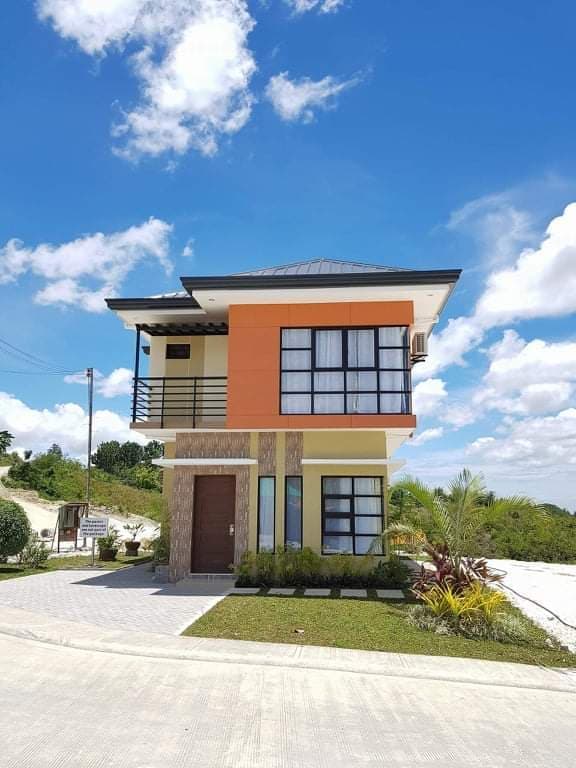 SINGLE DETACHED HOUSE AND LOT IN TOLOTOLO CONSOLACION - photo 1