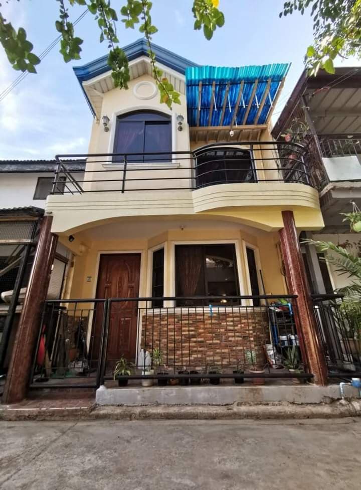 FULLY FURNISHED HOUSE AND LOT IN BF BETTER LIVING SUBDIVISION FOR RENT - photo 1