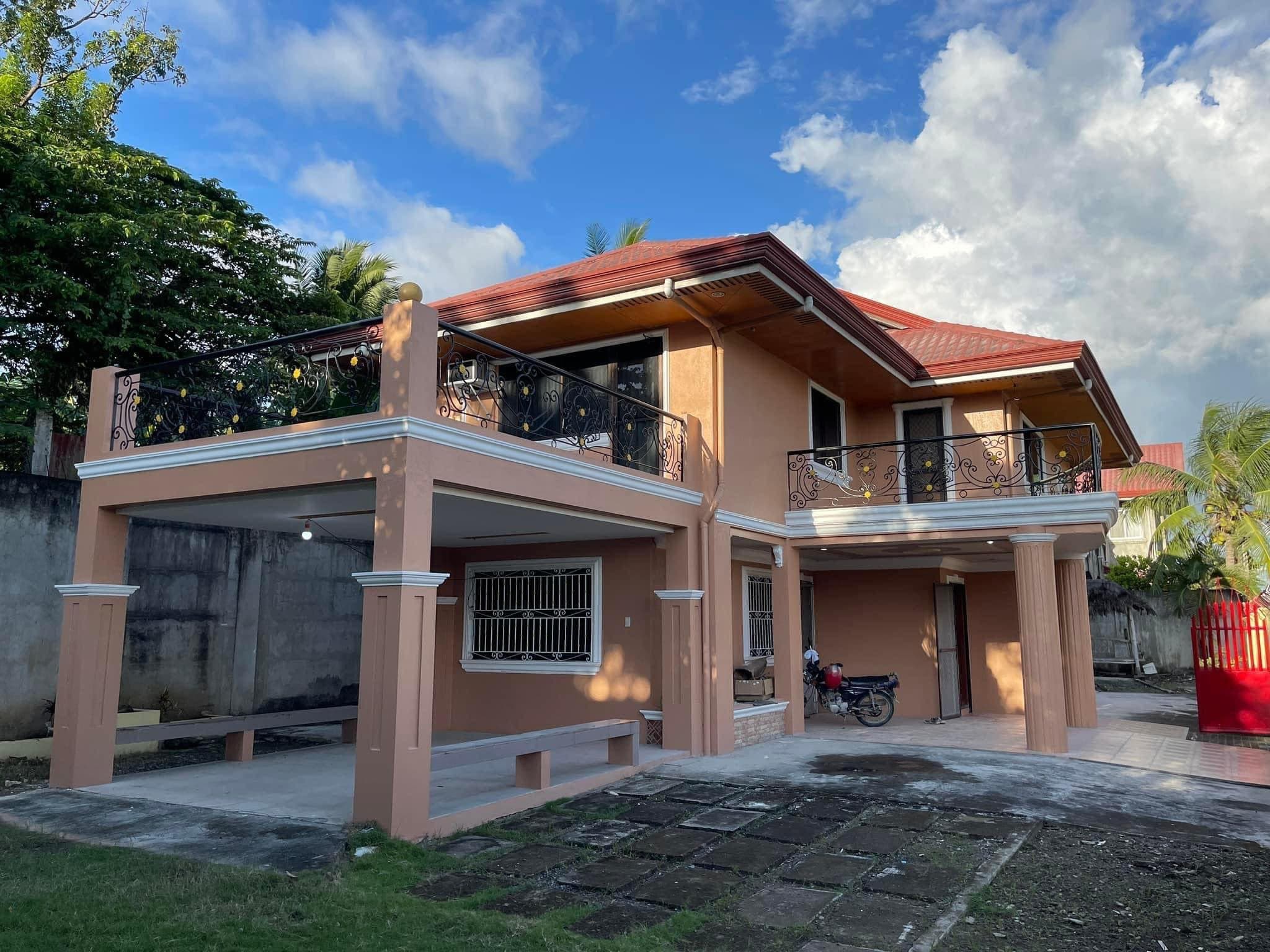 5 BEDROOM HOUSE AND LOT - photo 5