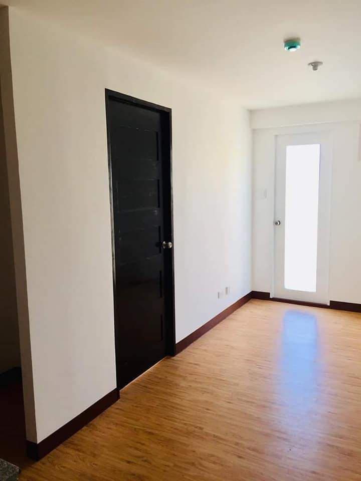 1 BEDROOM CORNER UNIT FOR SALE - photo 3