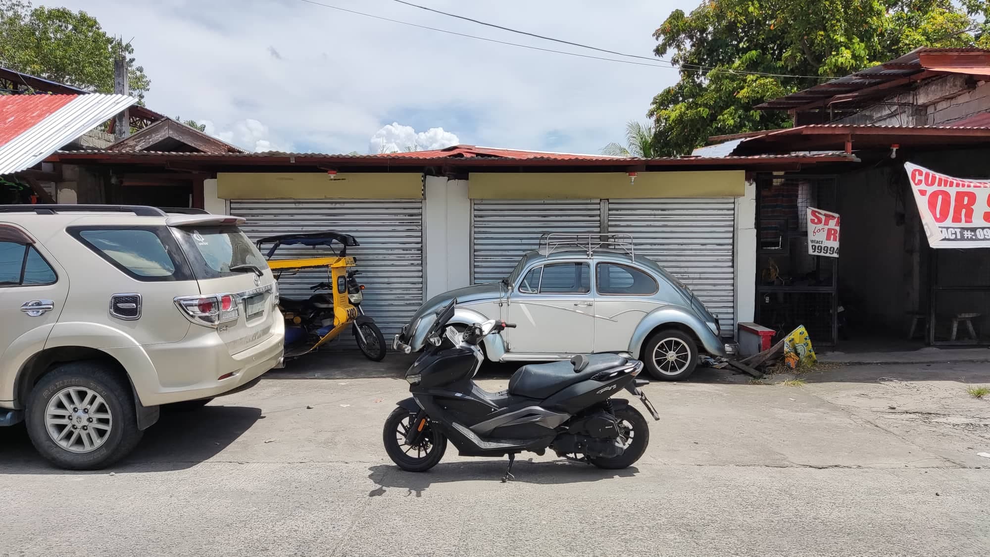 INCOME GENERATING COMMERCIAL BUILDING WITH BOARDING HOUSE CORNER LOT - photo 1