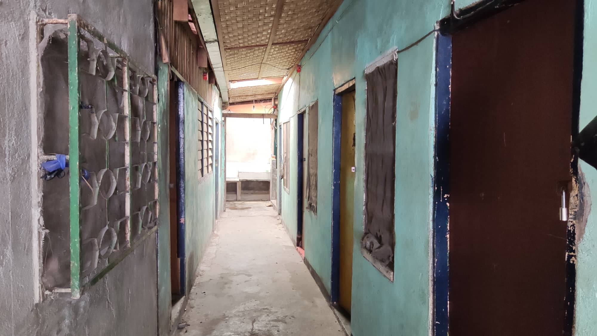 INCOME GENERATING COMMERCIAL BUILDING WITH BOARDING HOUSE CORNER LOT - photo 2