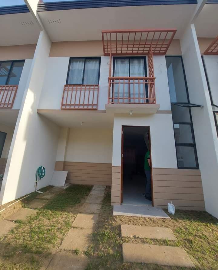 Casamira South for Assume 250k