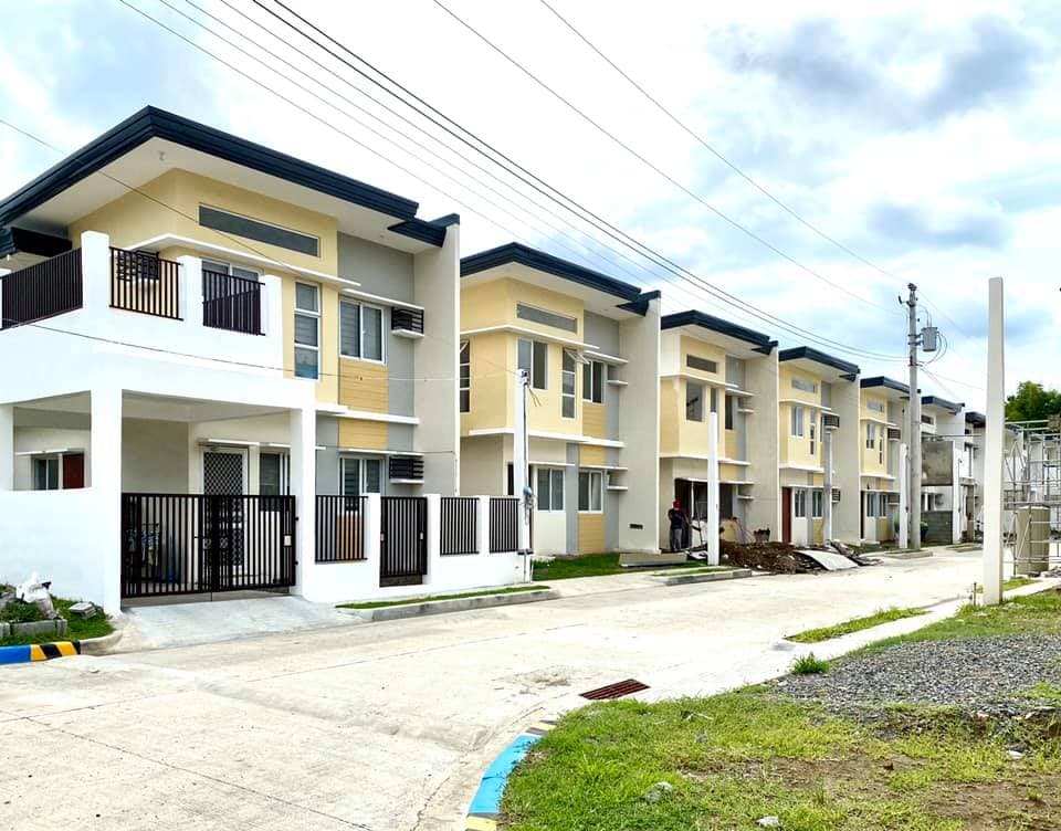 Diamond Heights Subdivision(Florentine Model) Near Davao International Aiport, Davao City