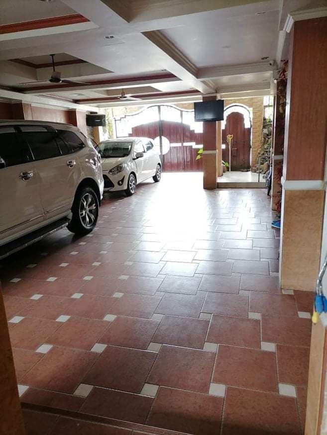 3-Storey House and Lot - photo 6