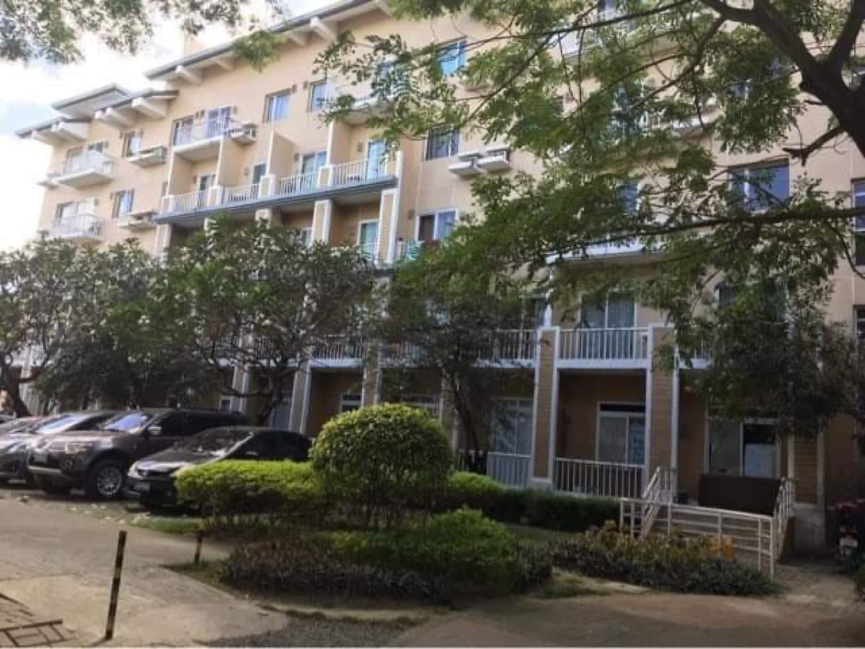 1 Bedroom Condo For Sale - photo 2