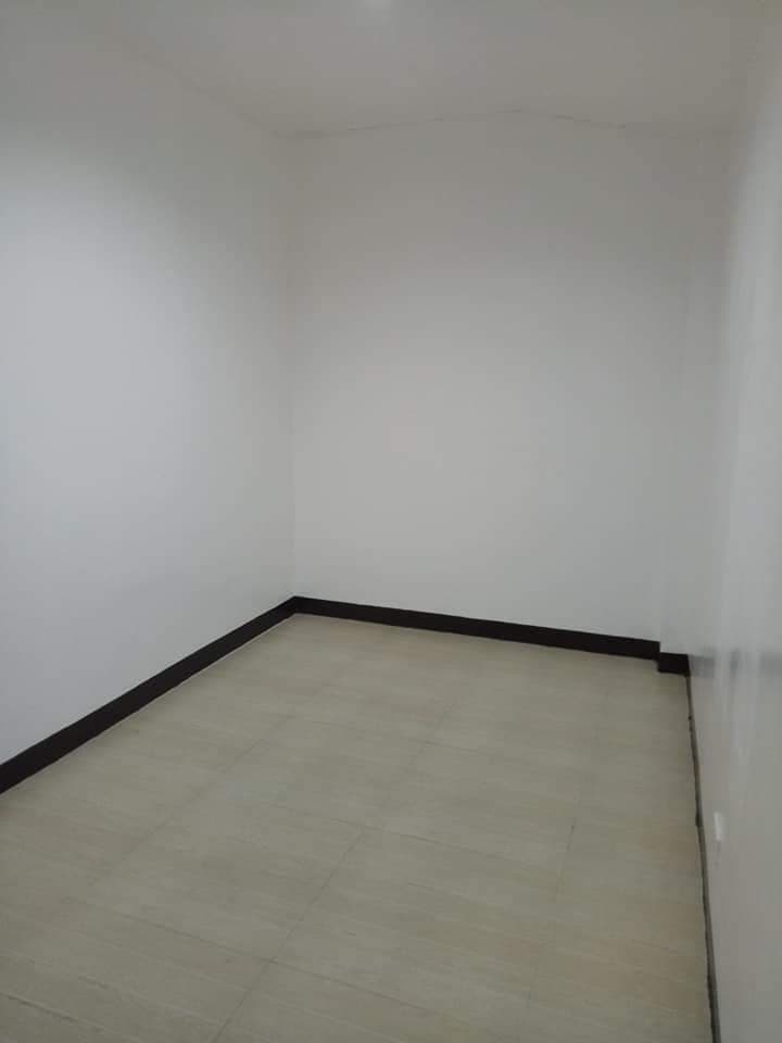 Bungalow House for Rent - photo 5