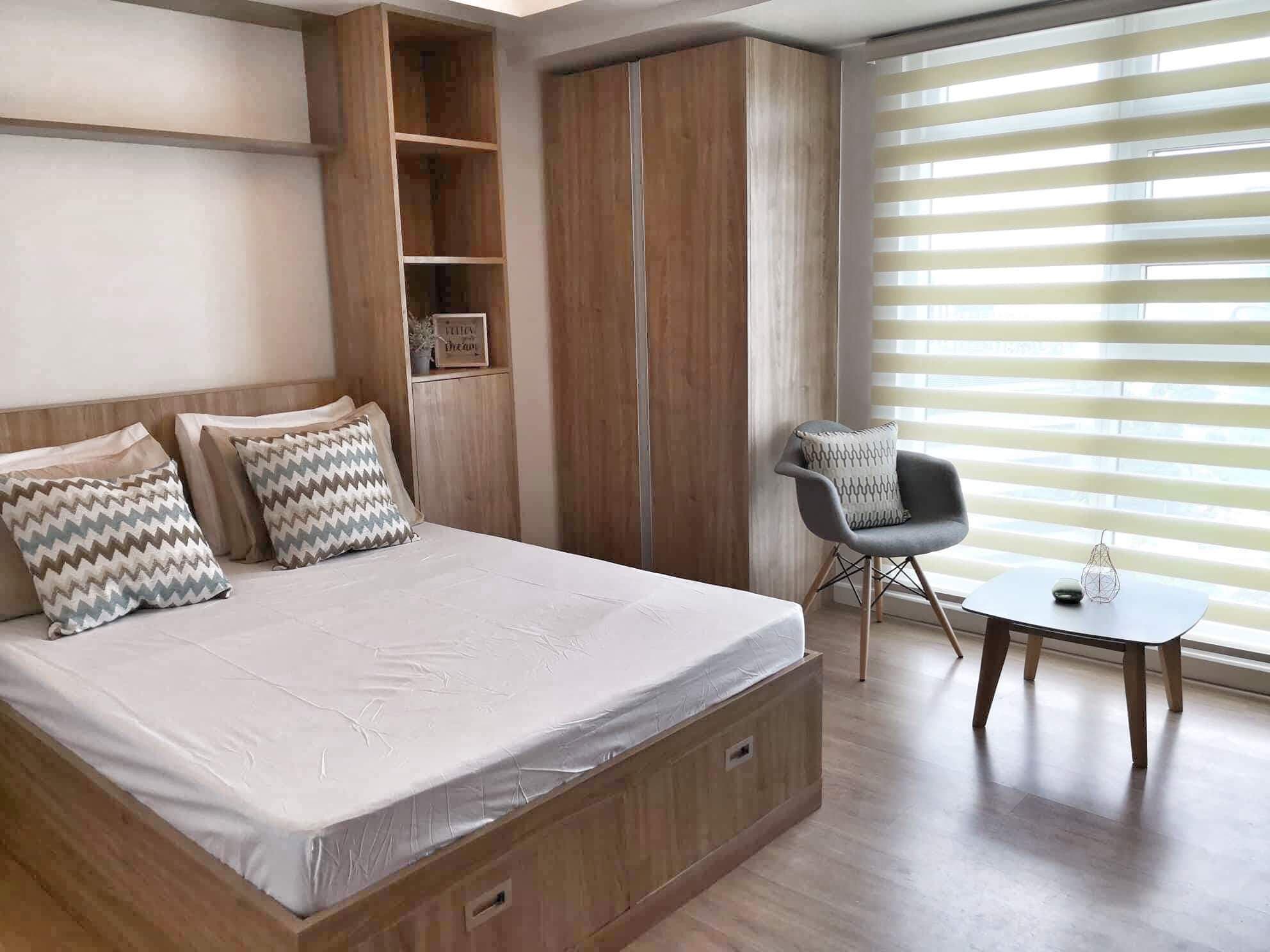 Fully Furnished Studio Unit For RENT! with Parking