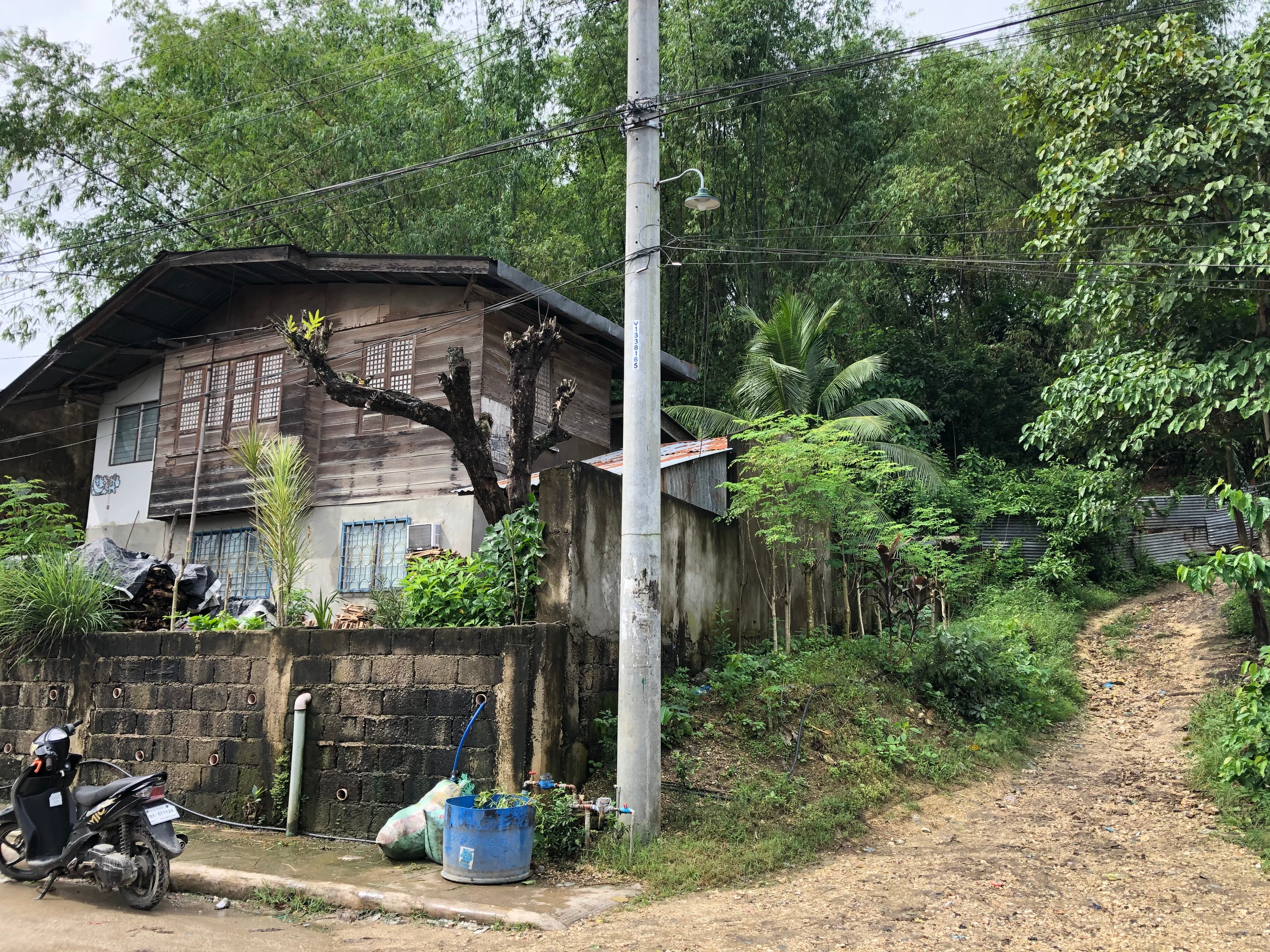 Lot for Sale Ideal for Warehouse or Residential - photo 5