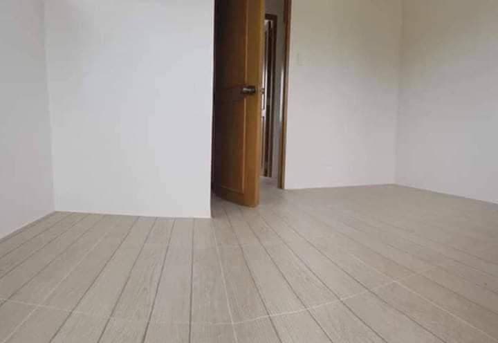 Mid unit Serenis South for Assume - photo 3