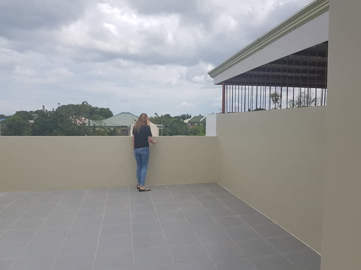 Pardo House and Lot For Sale - photo 4