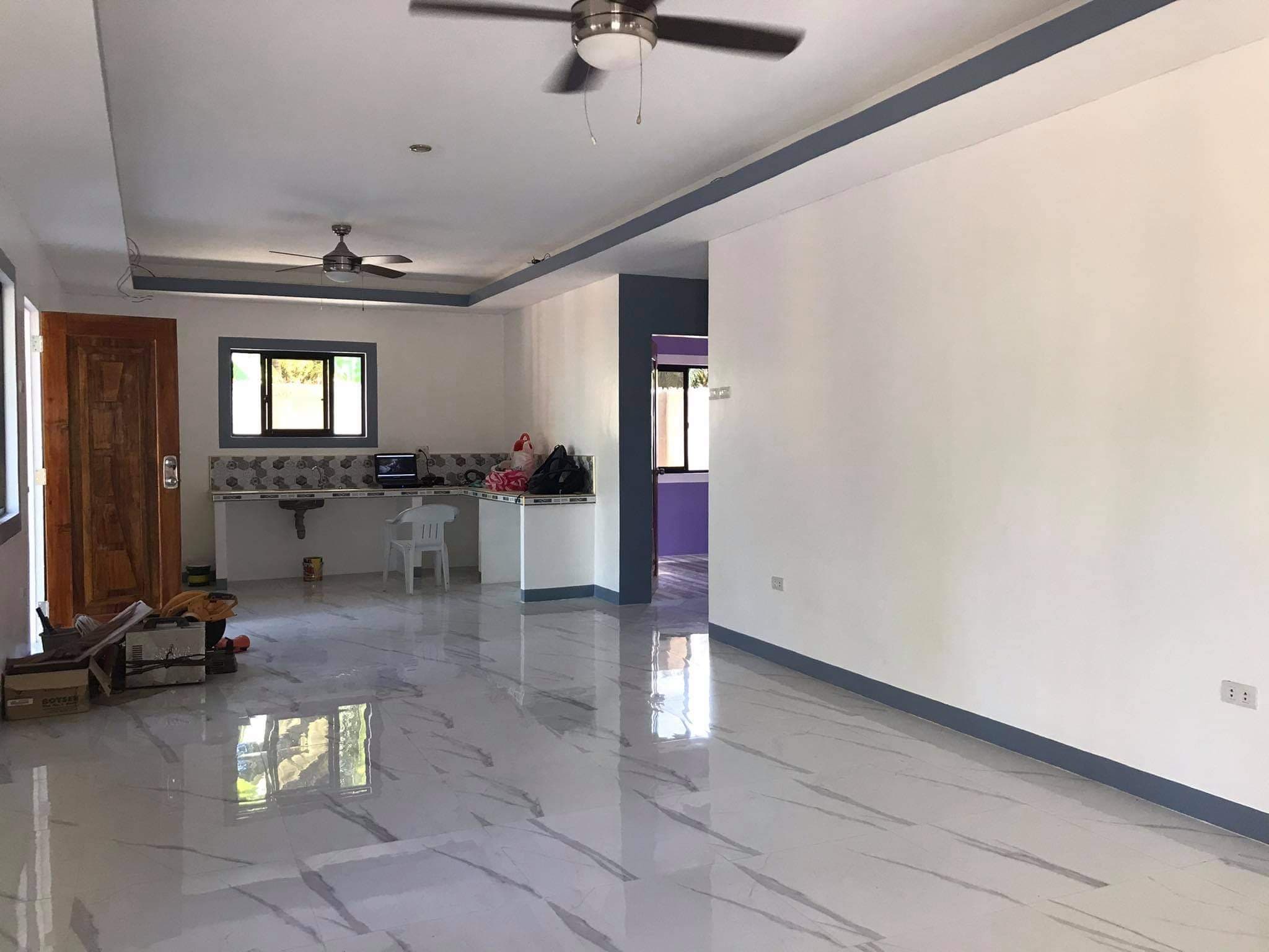 House and lot Property in Jawa Valencia - photo 4