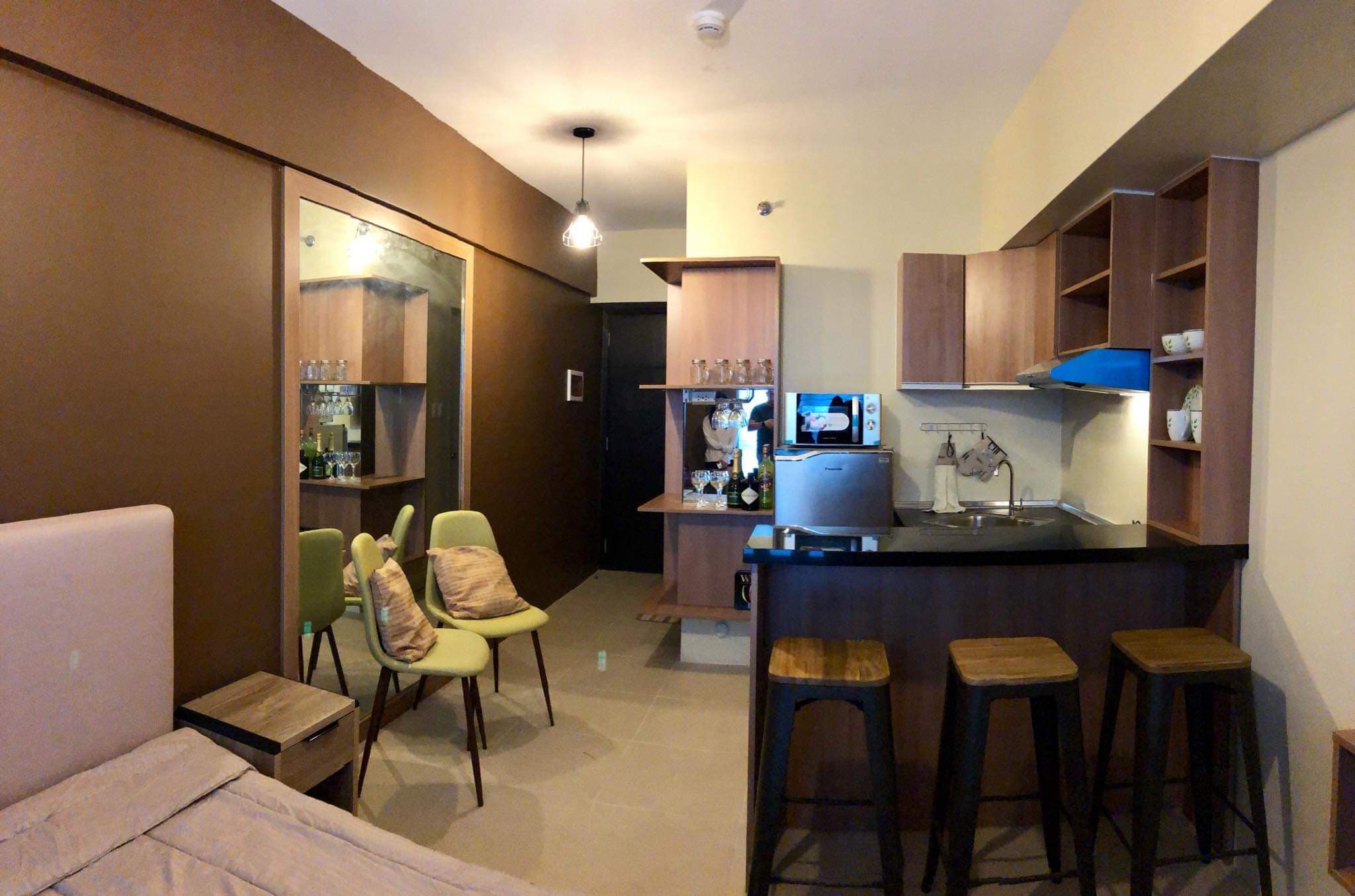 Fully Furnished Avida Riala ST for Sale!