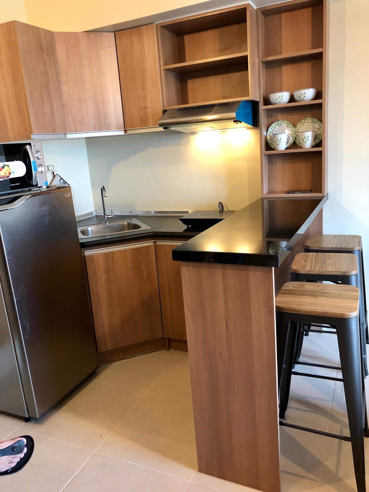 Fully Furnished Avida Riala ST for Sale! - photo 3