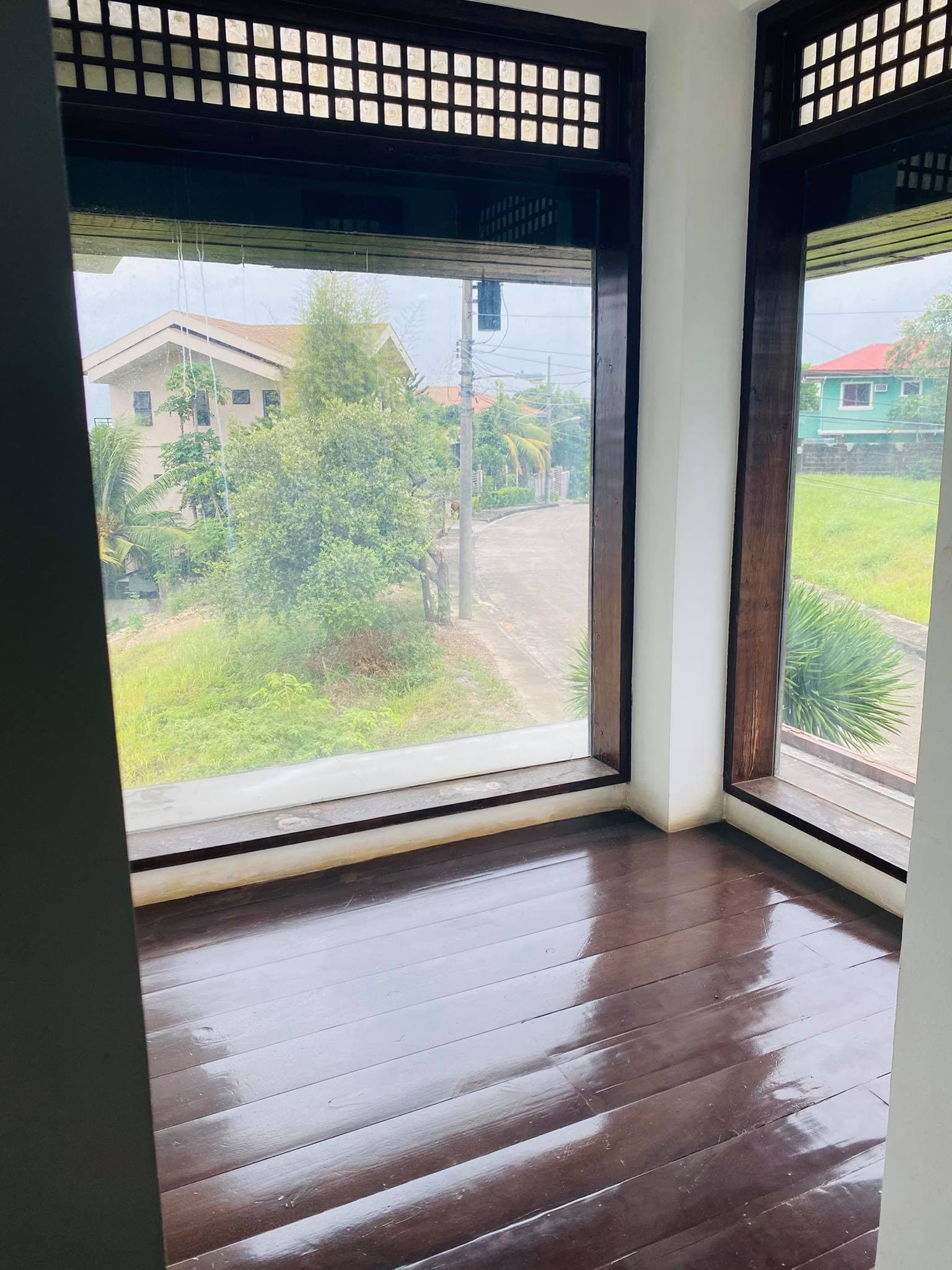 ROYAL ESTATES HOUSE AND LOT FOR SALE! - photo 2