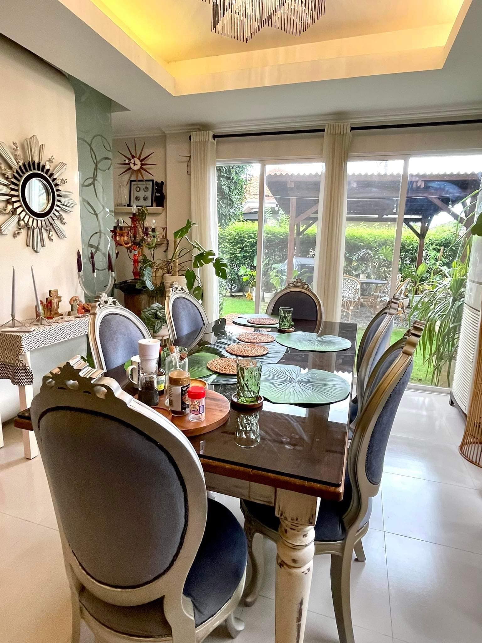 Big area House and Lot Single Detached For Sale Semi Furnished - photo 2