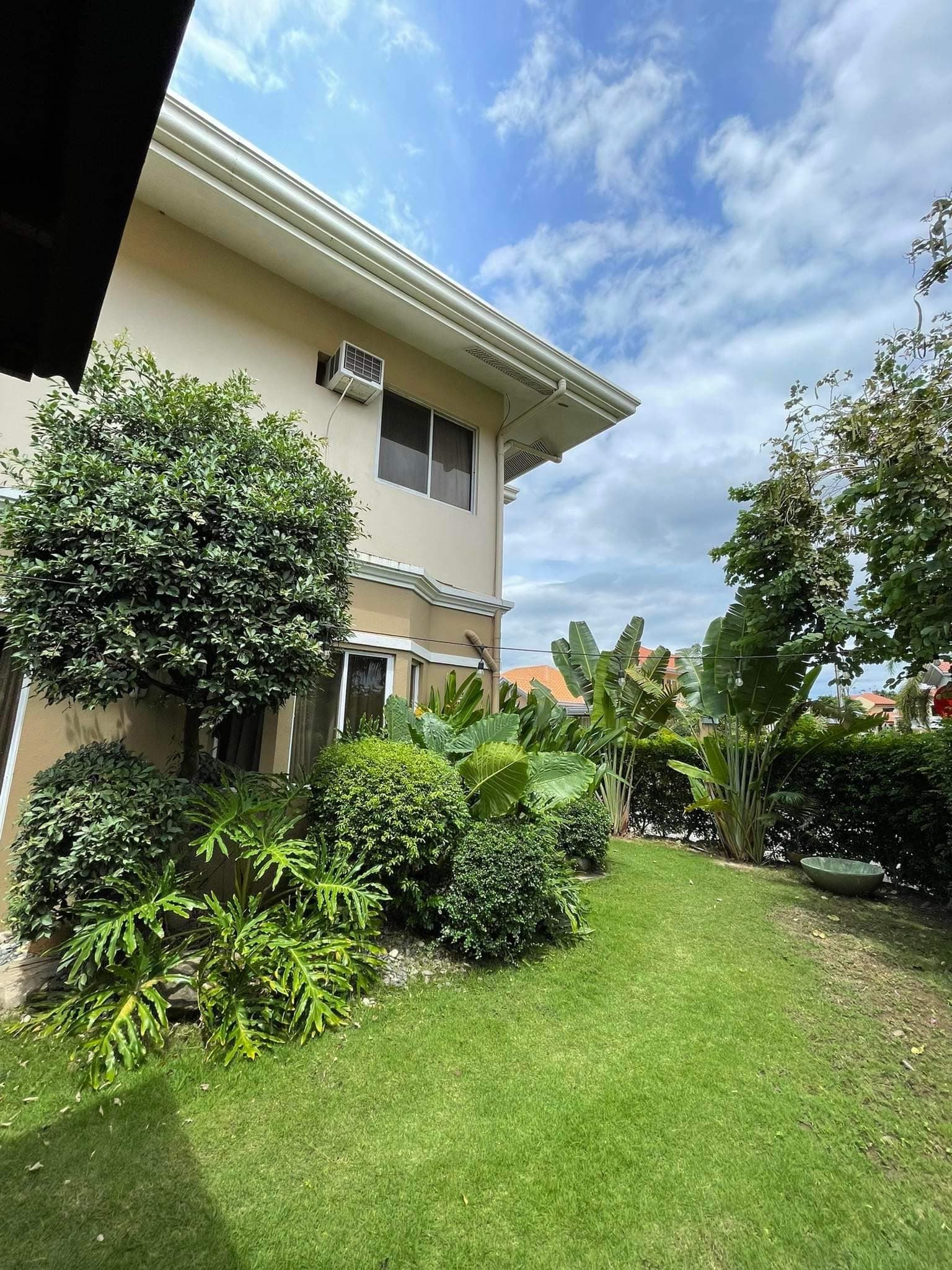 Big area House and Lot Single Detached For Sale Semi Furnished - photo 5