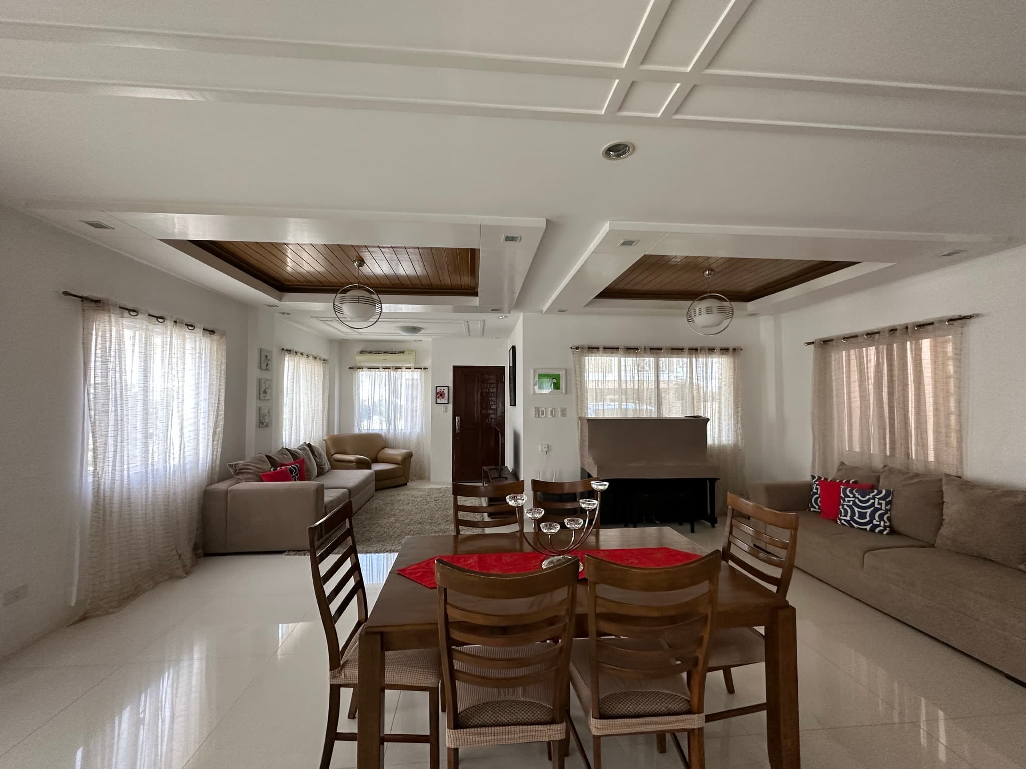 BEAUTIFUL HOUSE AND LOT - photo 2