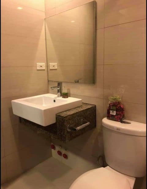 Brand New Fully Furnished 1BR Condo w/ Balcony in One Pacific Residences Mactan Newtown