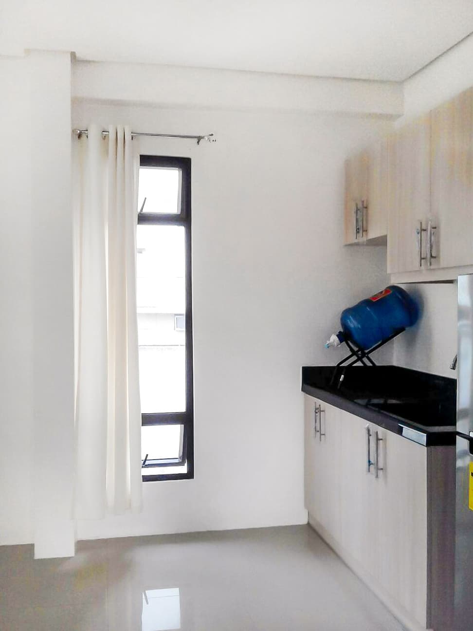 For Sale Studio Condo w/ FREE Parking at Courtyards Banawa