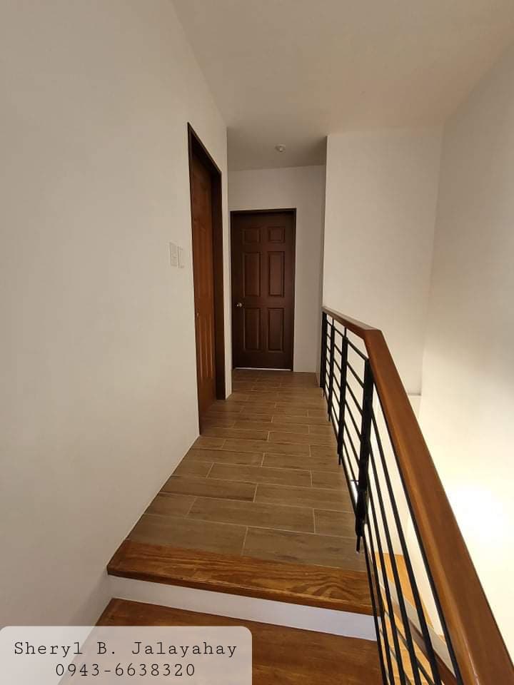 Townhouse for assume - photo 5