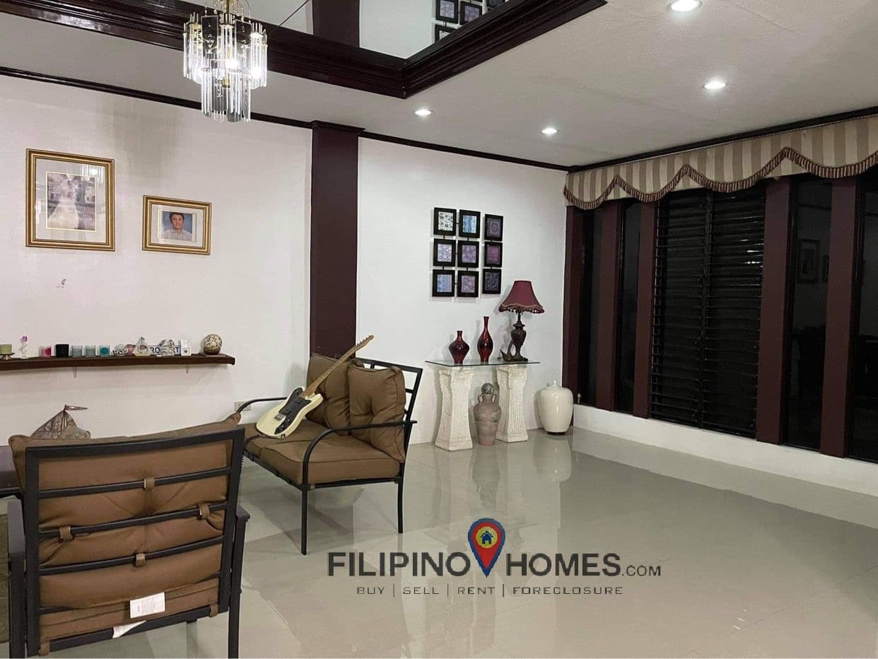 T. M HOUSE AND LOT - photo 6