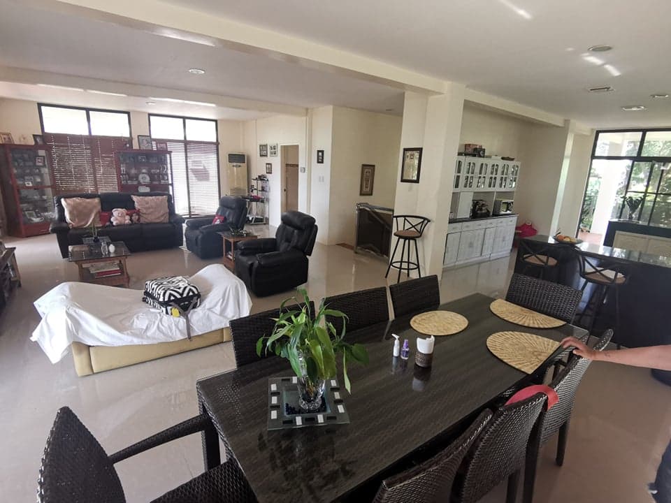 Boracay Modern House and Lots of Open Space - photo 2