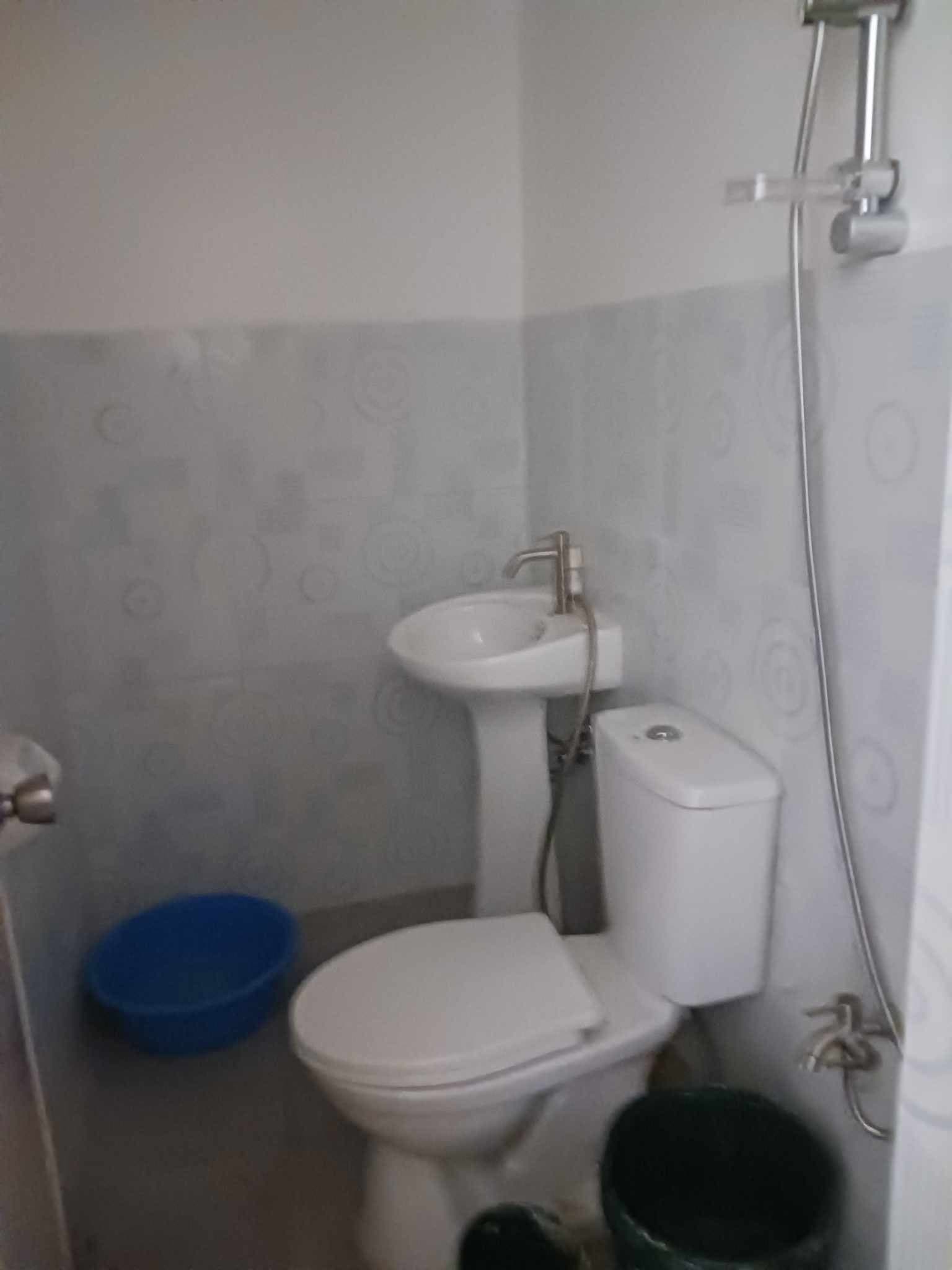 2 storey House and Lot - photo 2