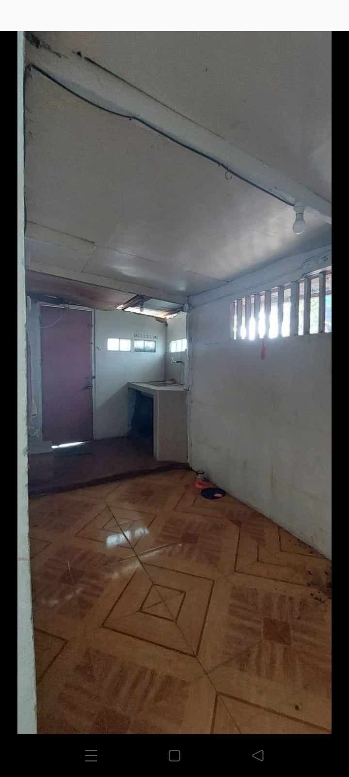 Commercial for rent - photo 1