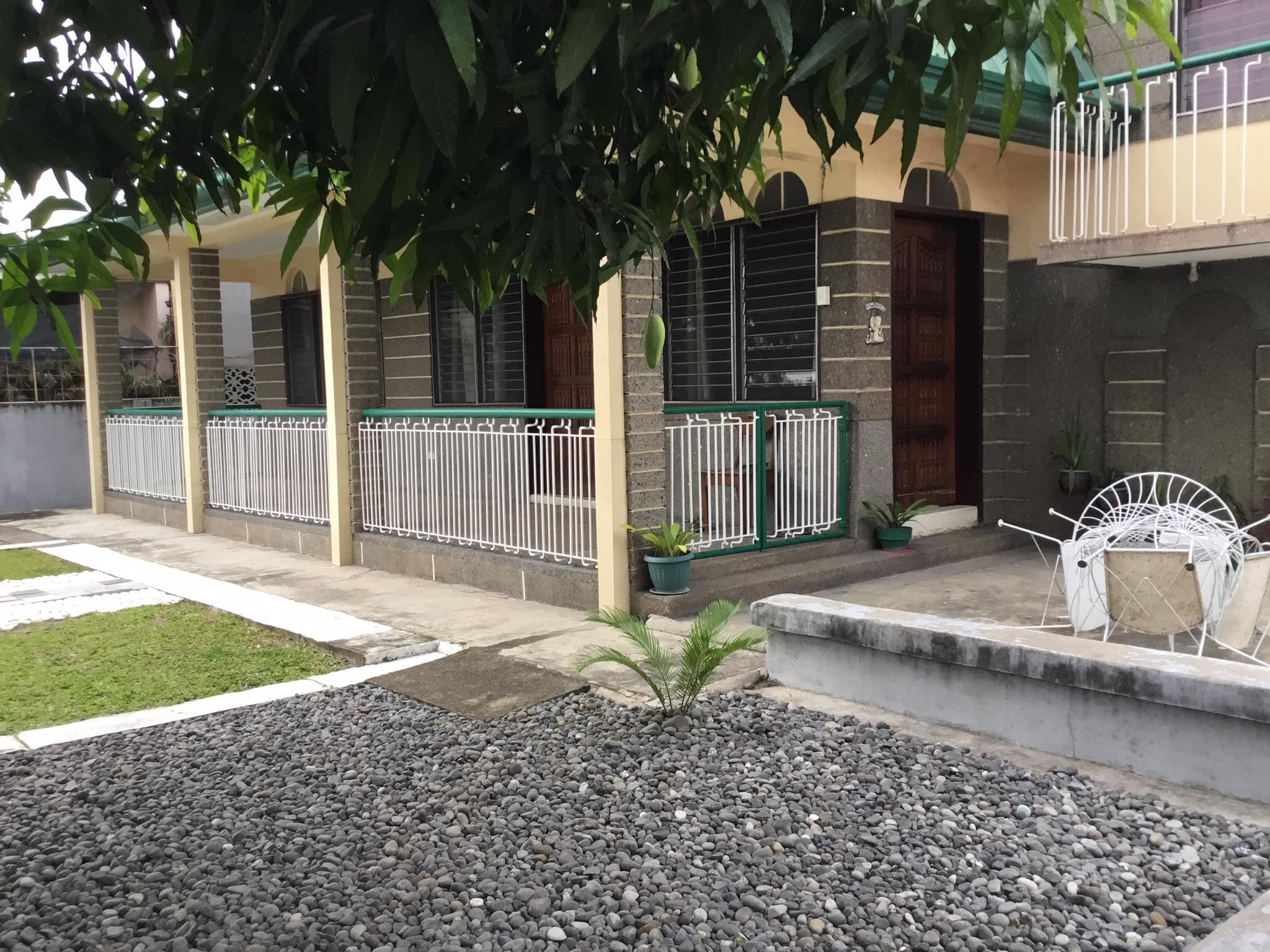 JUNA SUBD HOUSE AND LOT - photo 2