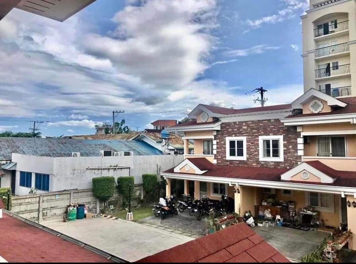 Townhouse For Sale - photo 5