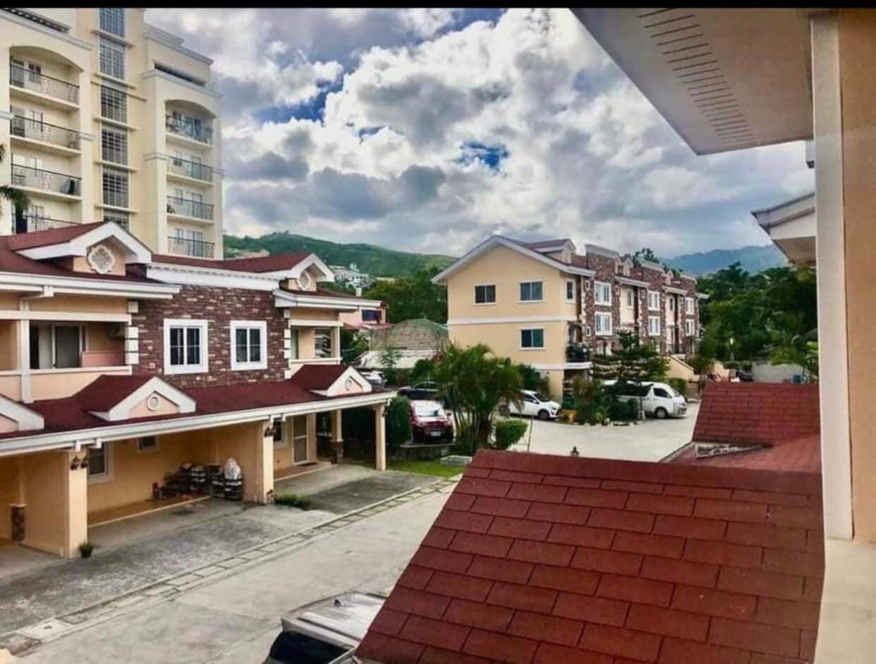 Townhouse For Sale - photo 4