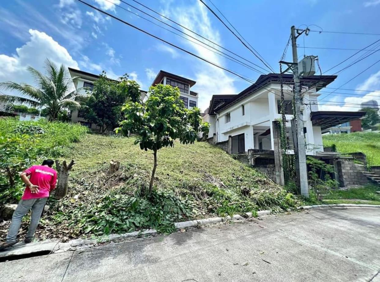 Lot For Sale in Kishanta Talisay - photo 1