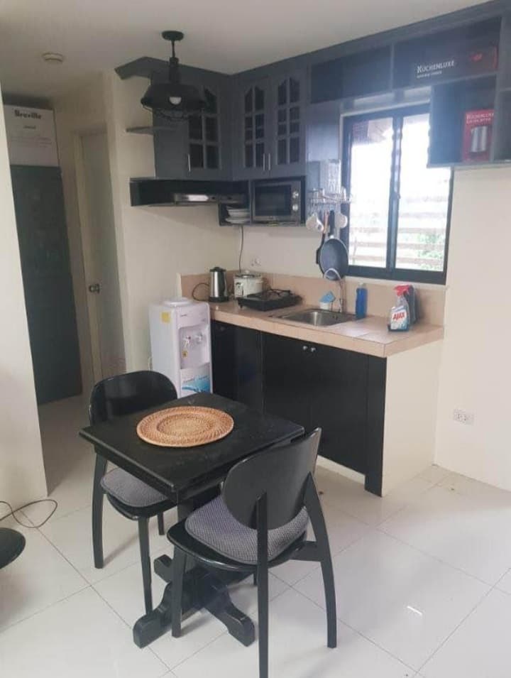 3 Storey House and Lot with Commercial Space - photo 3