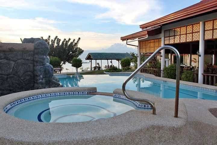 Beach Resort in Moalboal for Sale