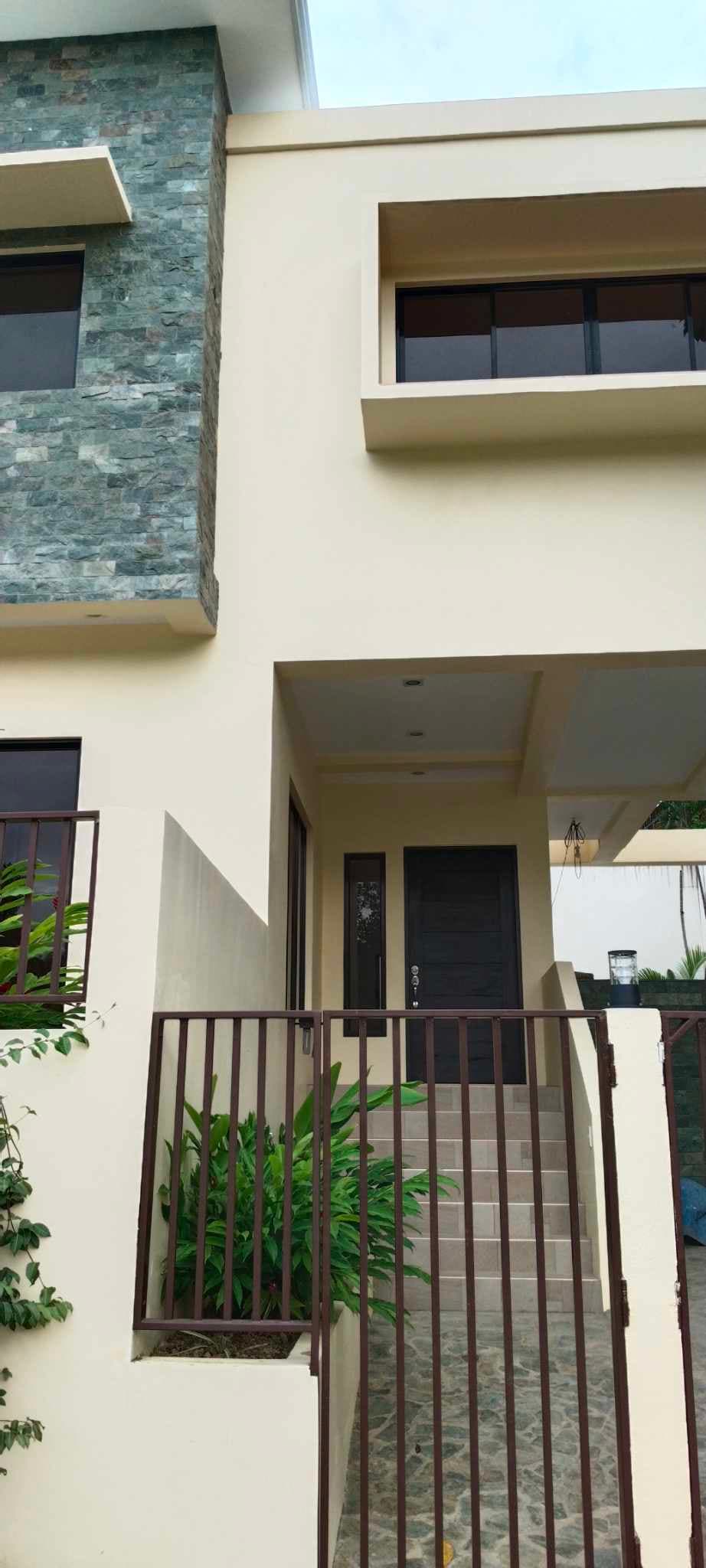 2 Storey House and Lot in Metropolis Subdivision - photo 5