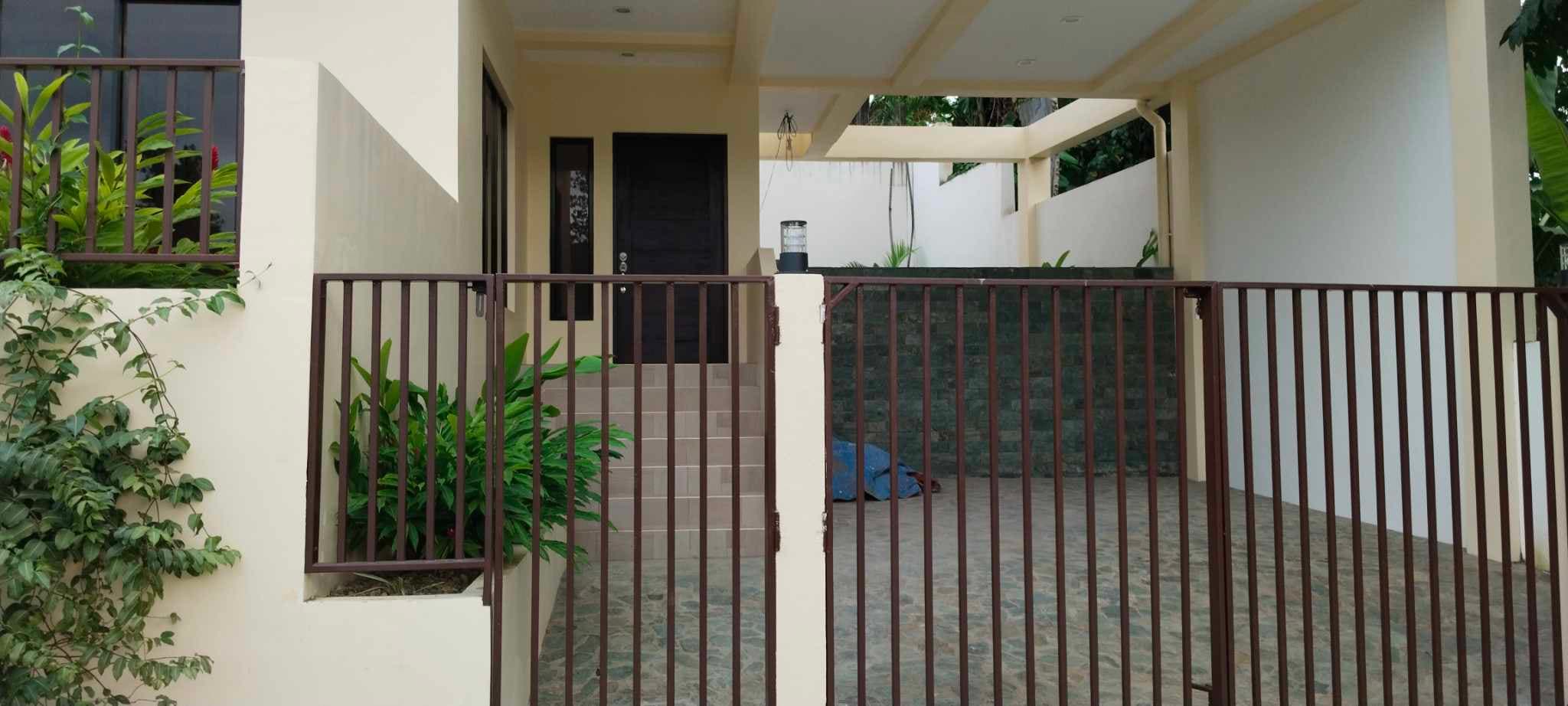 2 Storey House and Lot in Metropolis Subdivision - photo 4