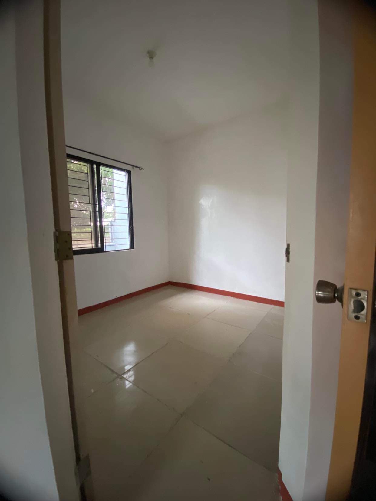 House and Lot For Sale at Junob, Dumaguete City - photo 3