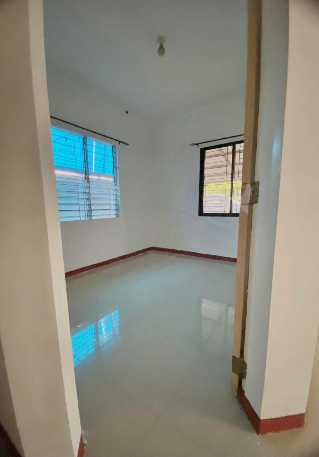 House and Lot For Sale at Junob, Dumaguete City - photo 5